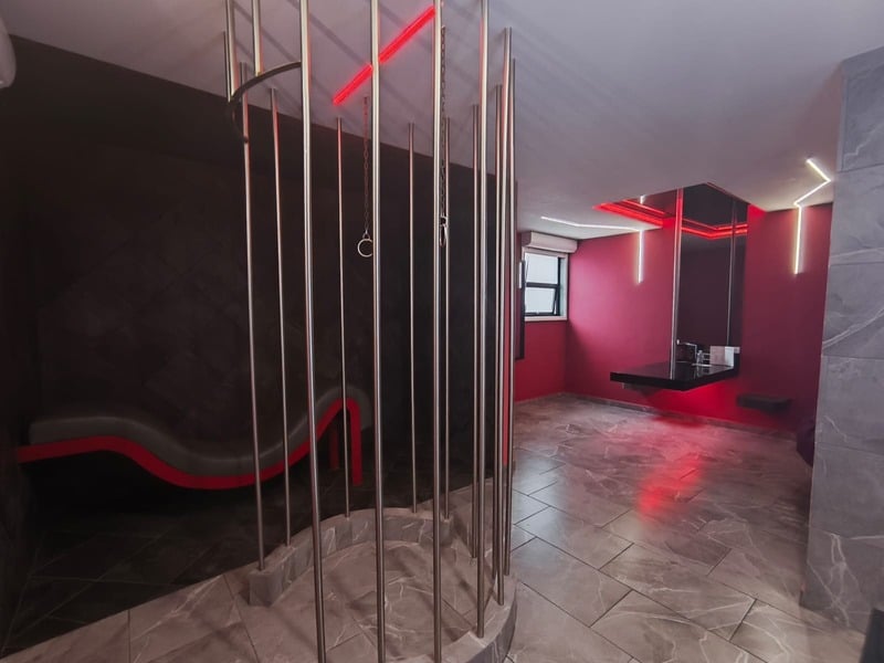 Interior de Habitación Suite en Red Garden Hotel CDMX
